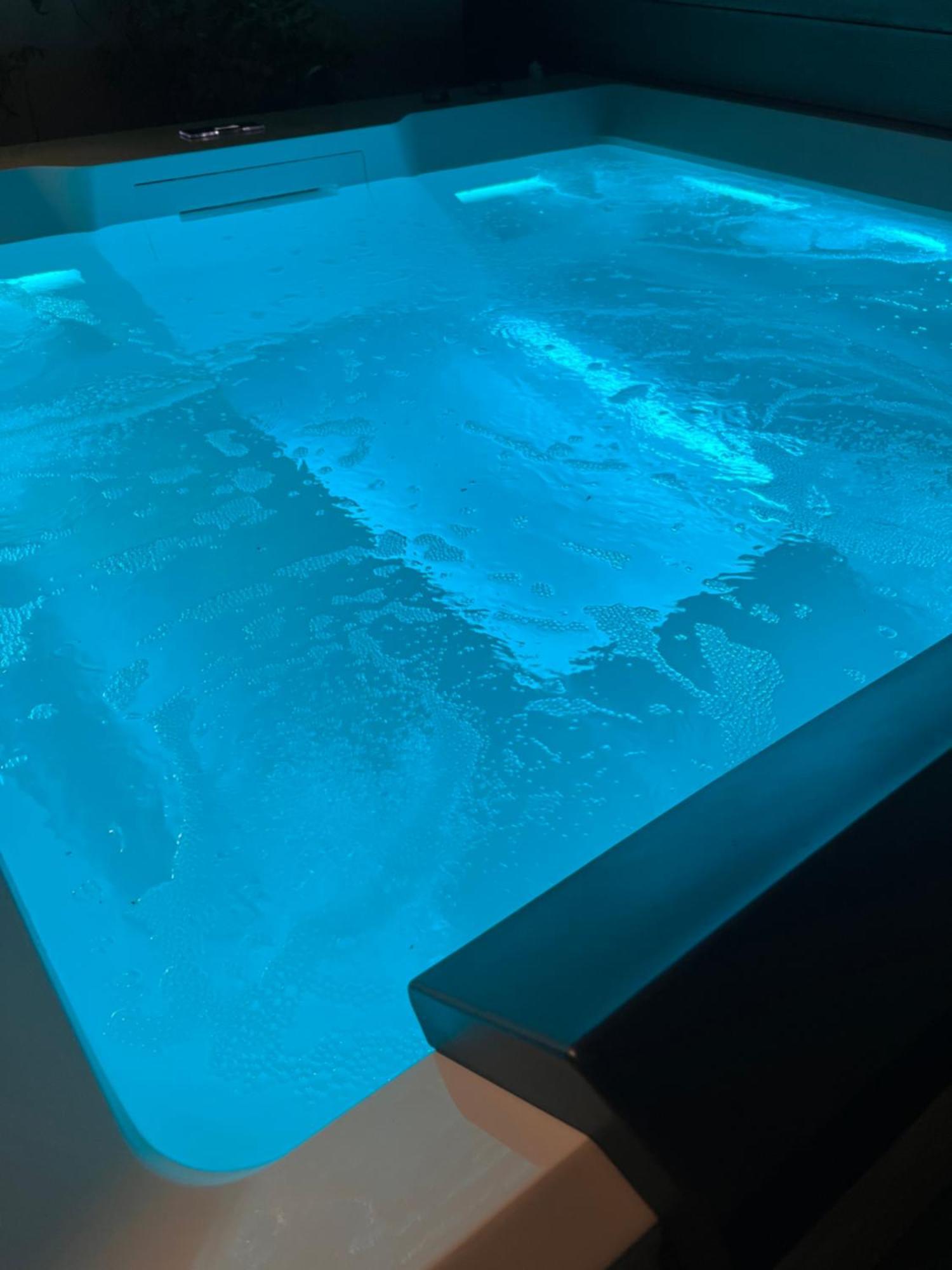 טאראנטו Shah Rooms&Relax מראה חיצוני תמונה