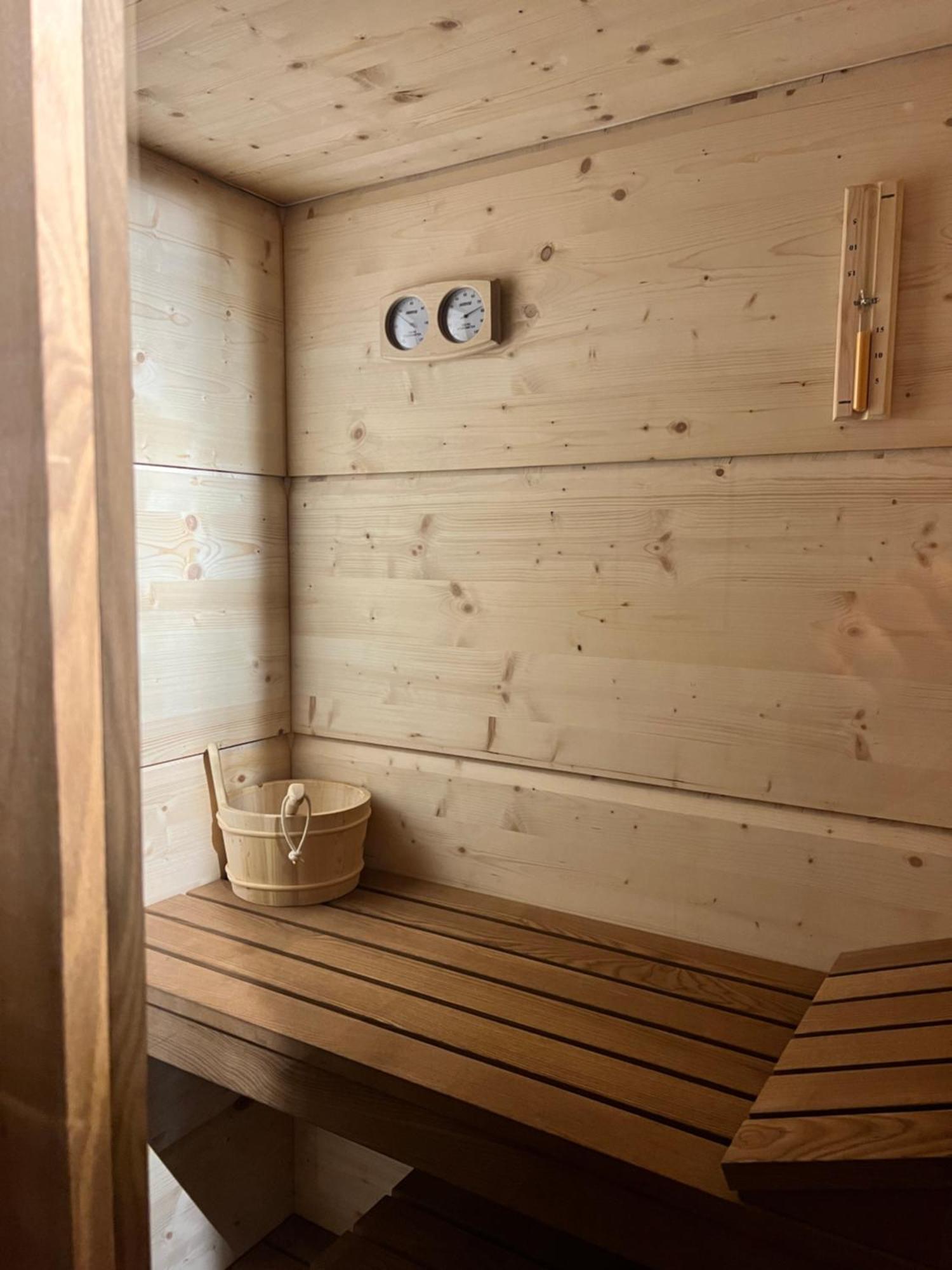 טאראנטו Shah Rooms&Relax מראה חיצוני תמונה